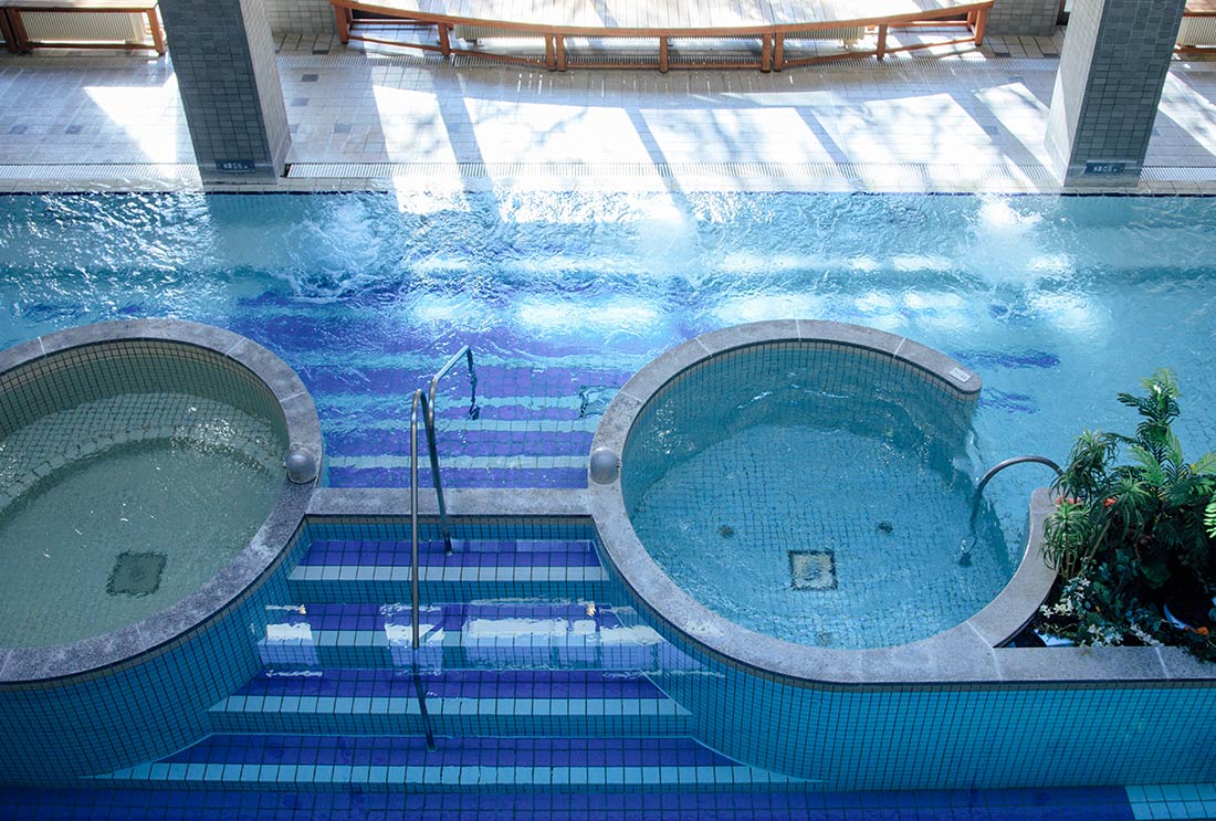 クアガーデン 全天候型クア施設