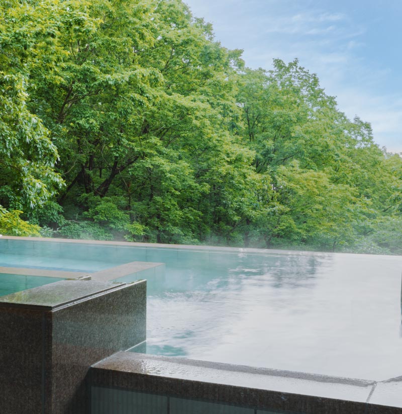 森のスパ インフィニティ露天風呂