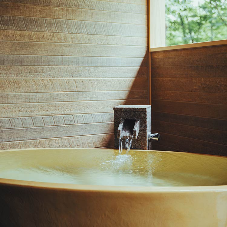 SUITE-B (with a private outdoor hot spring)