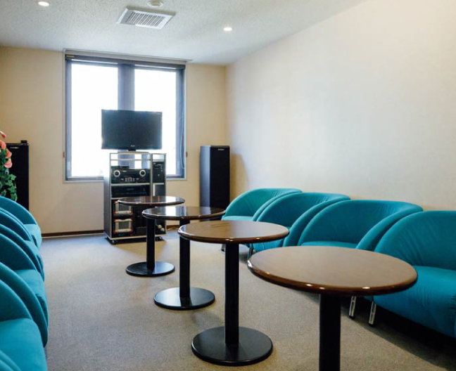 カラオケルームでの取り組み